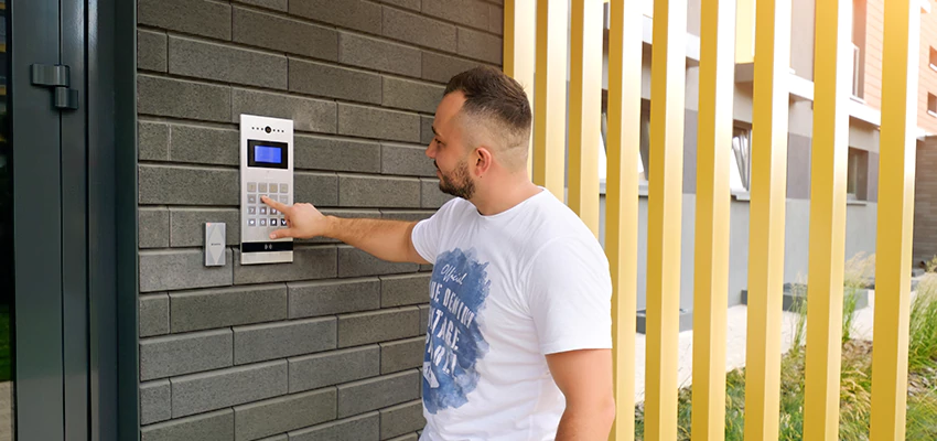 Locksmith Company For Smart Lock System Installation in Hanford, California